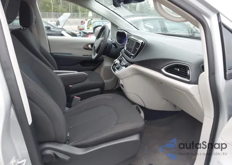 2024 Chrysler Voyager Lx z USA, uszkodzony, nr VIN 2C4RC1CG2RR150966